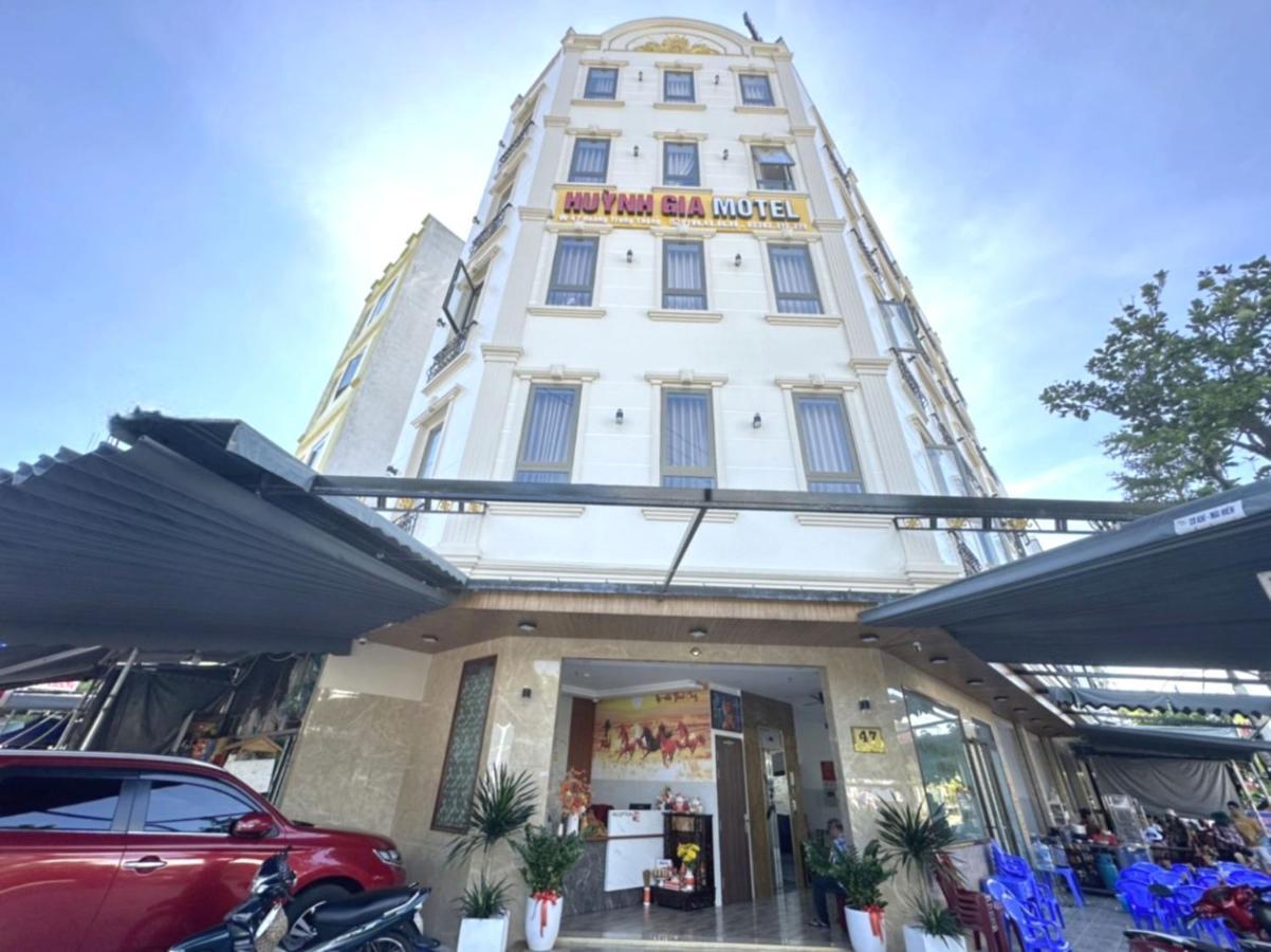 Oyo 1193 Huynh Gia Hotel Da Nang Exterior foto