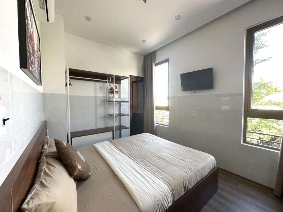 Oyo 1193 Huynh Gia Hotel Da Nang Exterior foto